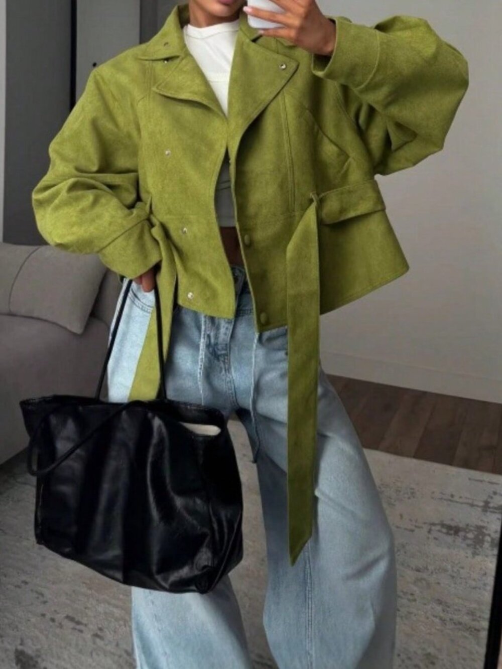 Green Casual Women's Buttoned Collar Belted Crop Jacket